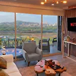 Dominique Luxury - 1 Bedroom - Private Jacuzzi - 13Th Floor