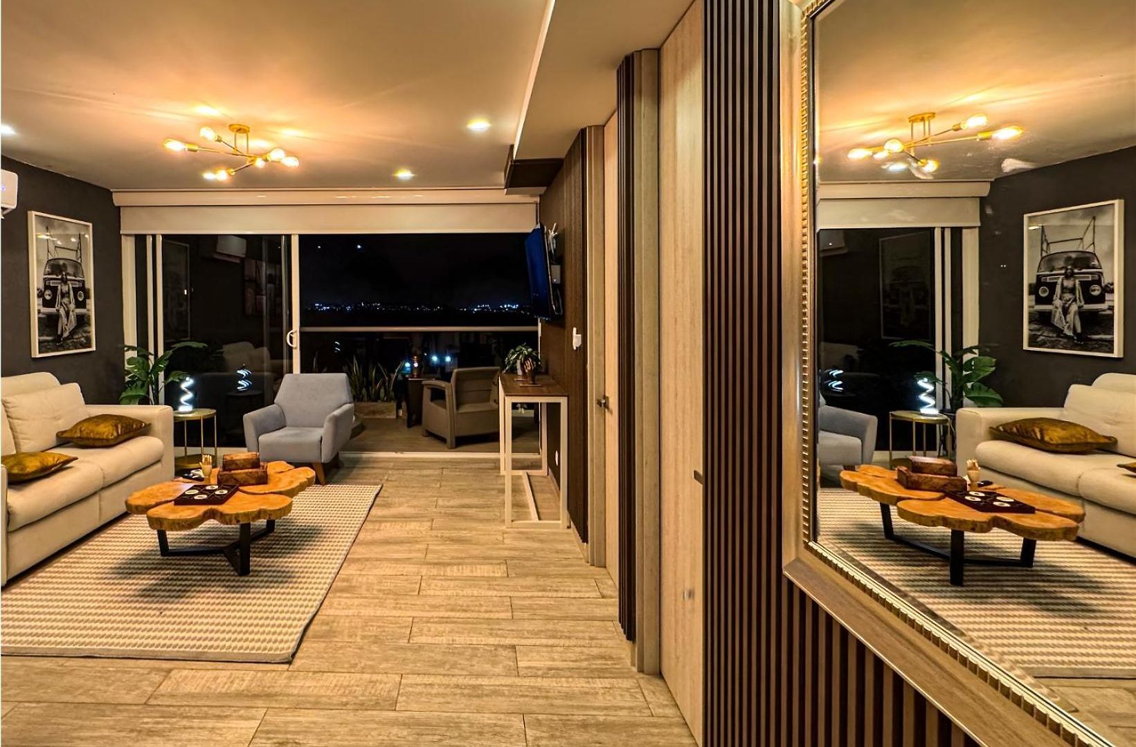 Dominique Luxury - 1 Bedroom - Private Jacuzzi - 13th Floor Cartagena